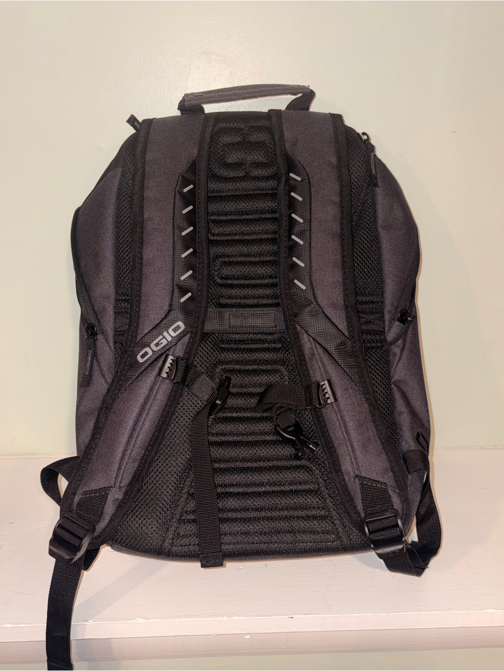 OGIO Hatch Backpack - Picture 5 of 11
